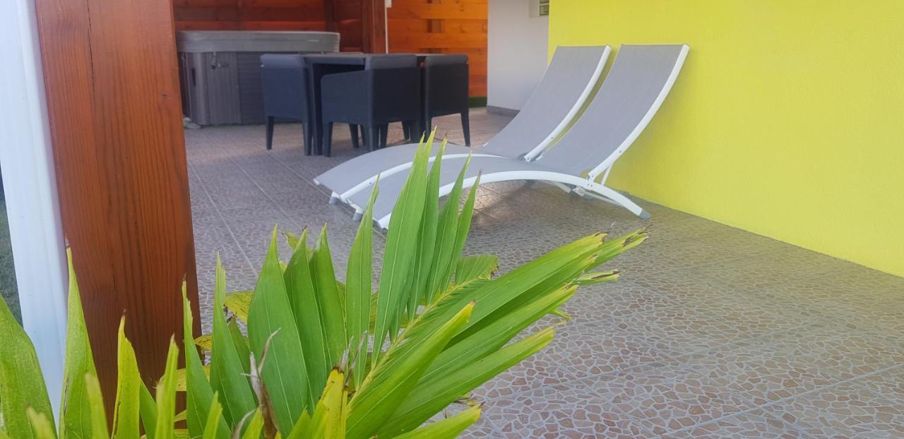 L'ALIZÉE&SPA Jacuzzi privatif haut de gamme Sainte-Rose Exterior foto