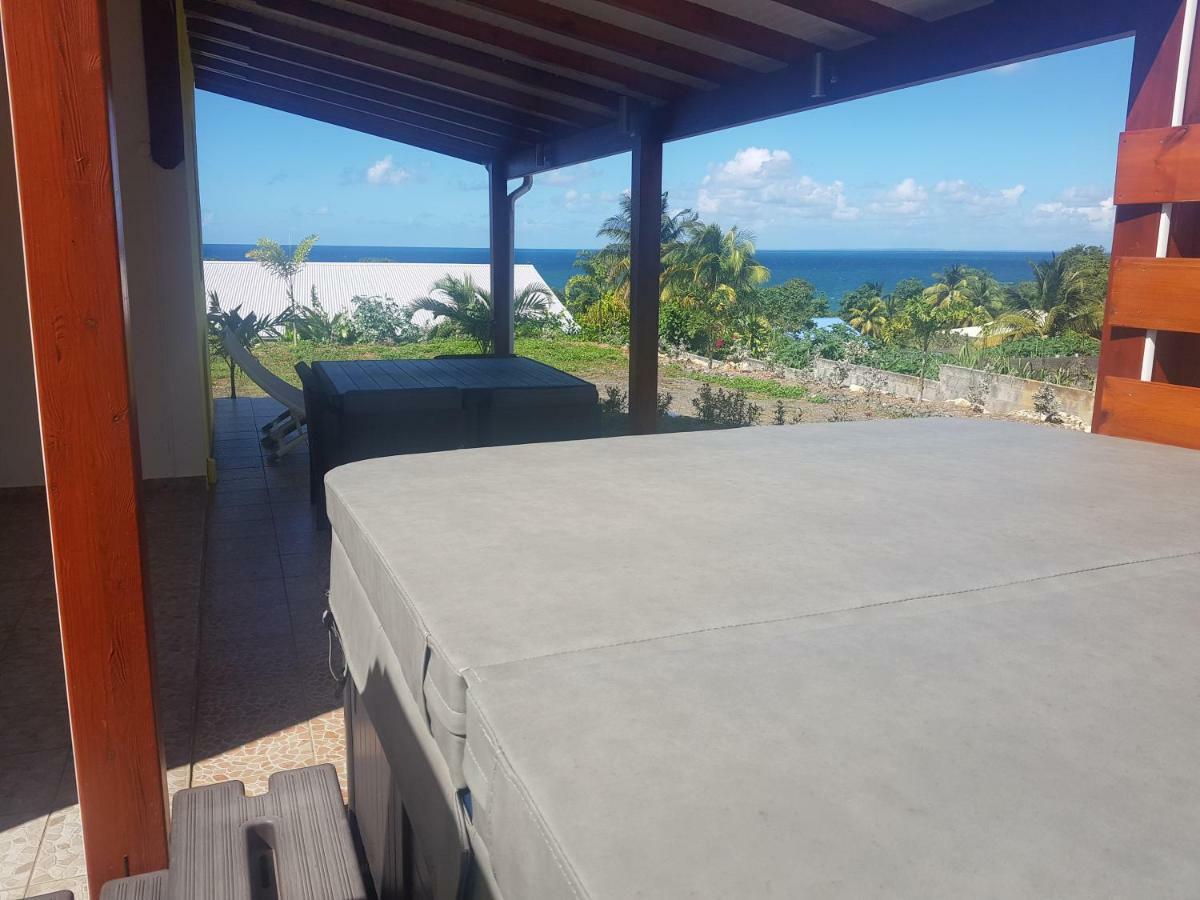 L'ALIZÉE&SPA Jacuzzi privatif haut de gamme Sainte-Rose Exterior foto
